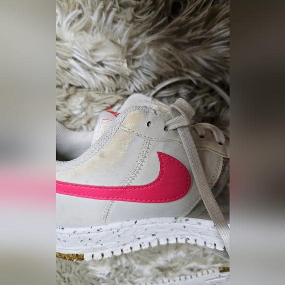 Nike Air Force 1 - Picture 12 of 13